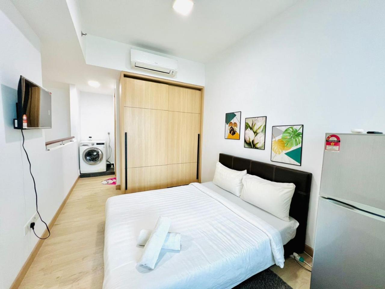 The Luxe Colony Skypool By Tasu Home Kuala Lumpur Bagian luar foto