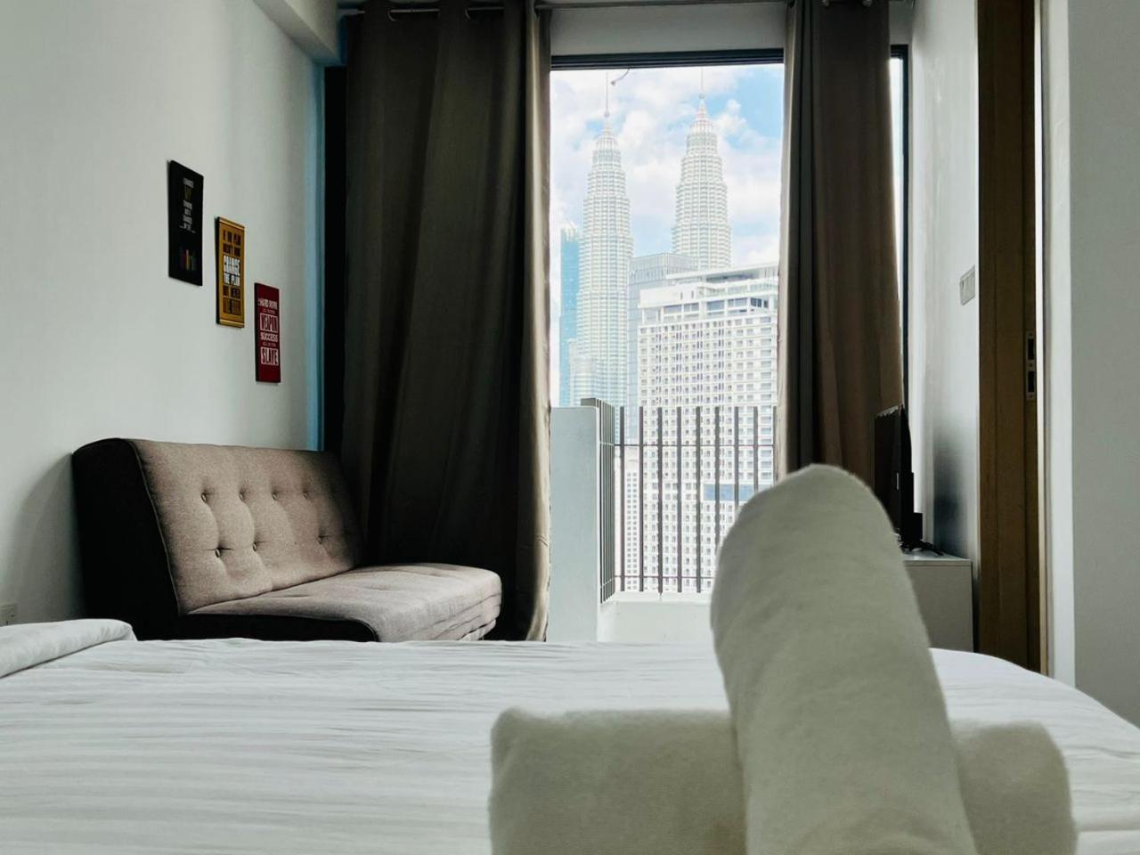 The Luxe Colony Skypool By Tasu Home Kuala Lumpur Bagian luar foto