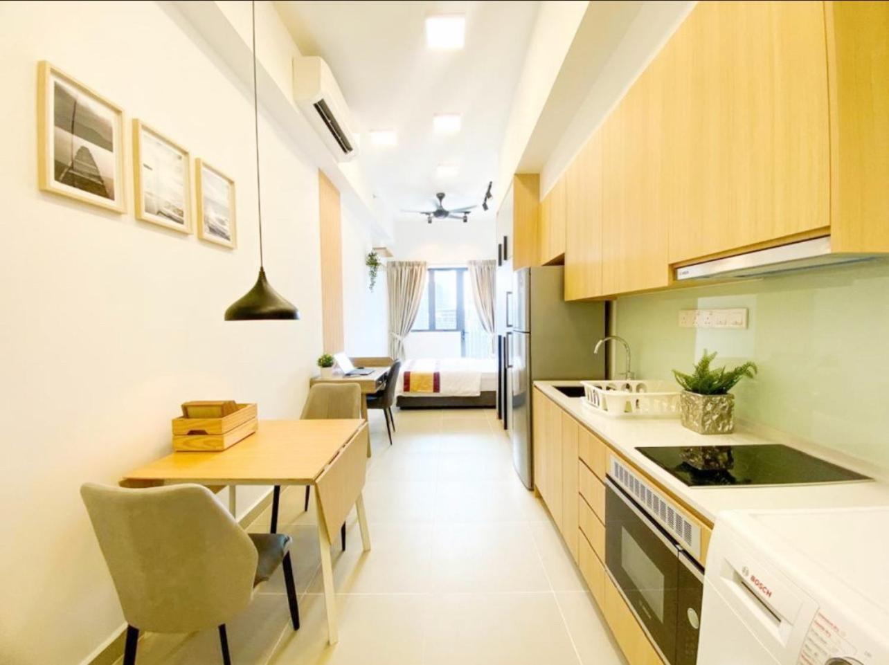 The Luxe Colony Skypool By Tasu Home Kuala Lumpur Bagian luar foto